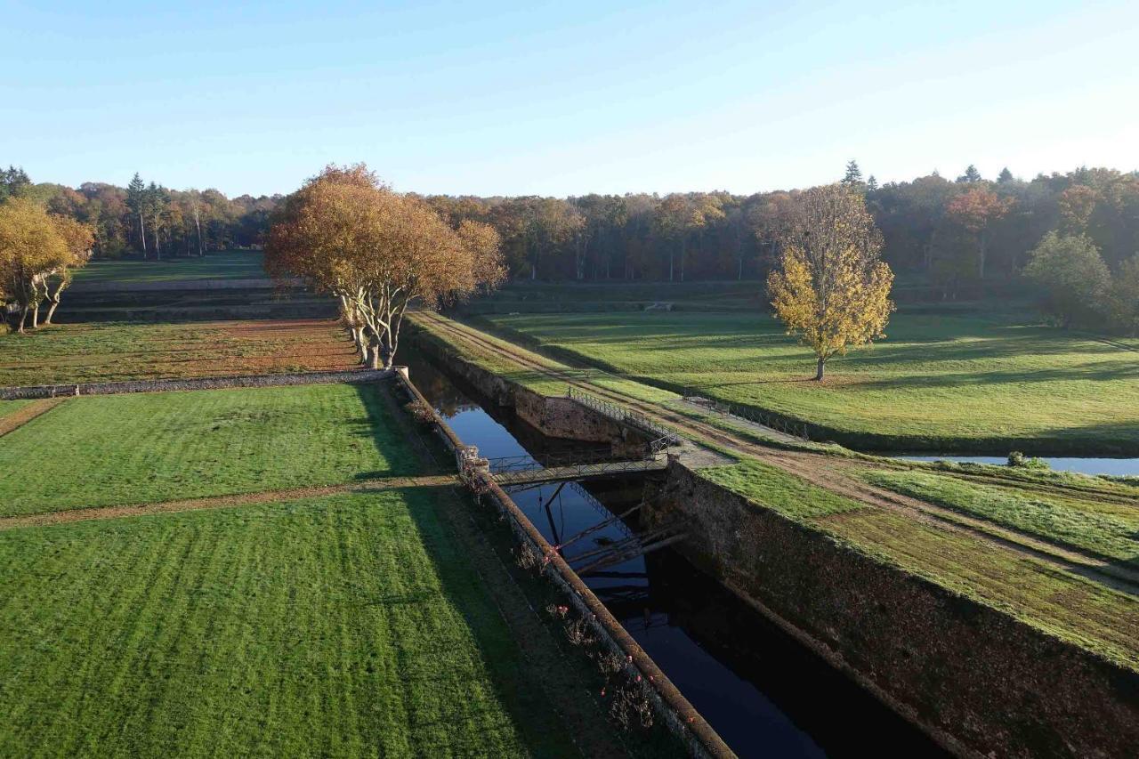 Pontgouin Chateau De La Riviere Bed & Breakfast エクステリア 写真